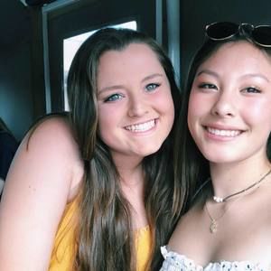 Meet your Posher, Ashley